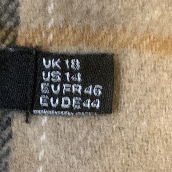 BOOHOO PLUS TONAL CHECK OVERSIZED BOYFRIEND SHACKET Size 14 - Picture 5 of 7